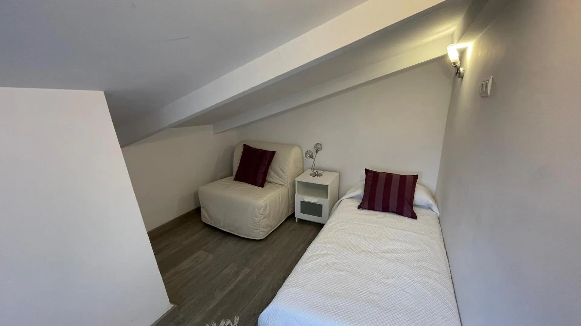 Penthouse A6 Parque La Carolina/Carolina Park Apartment Marbella 0*,  Spain
