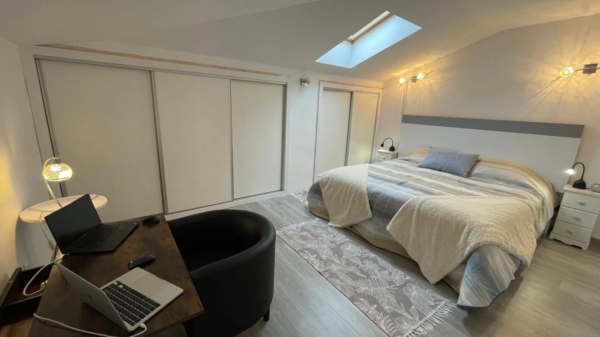 Penthouse A6 Parque La Carolina/Carolina Park Apartment Marbella Spain