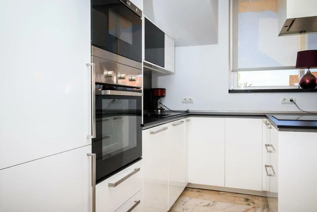 Penthouse A6 Parque La Carolina/Carolina Park Apartment Marbella