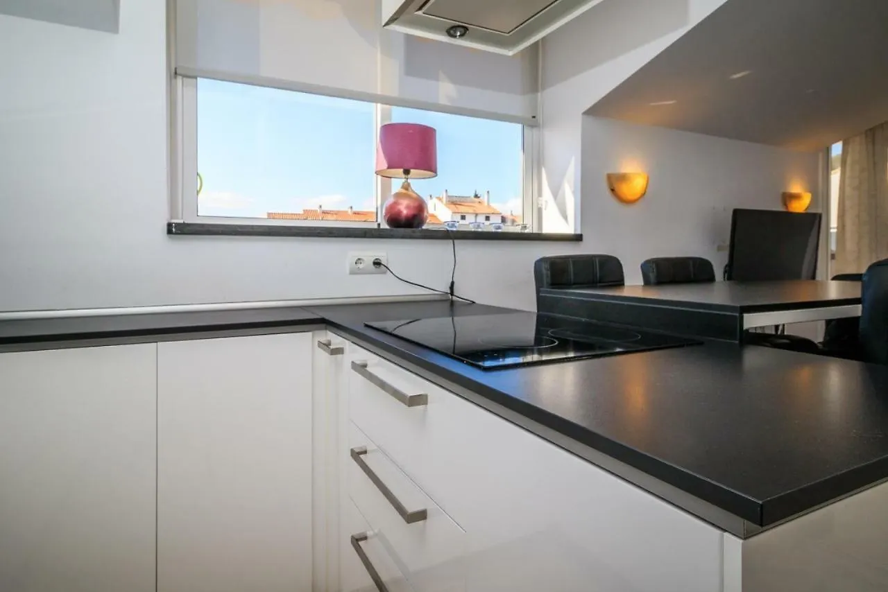 Penthouse A6 Parque La Carolina/Carolina Park Apartment Marbella